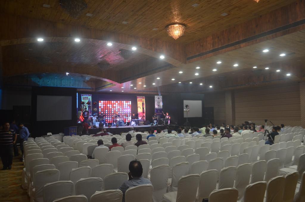 Hotel Patliputra Exotica Patna  Exterior foto