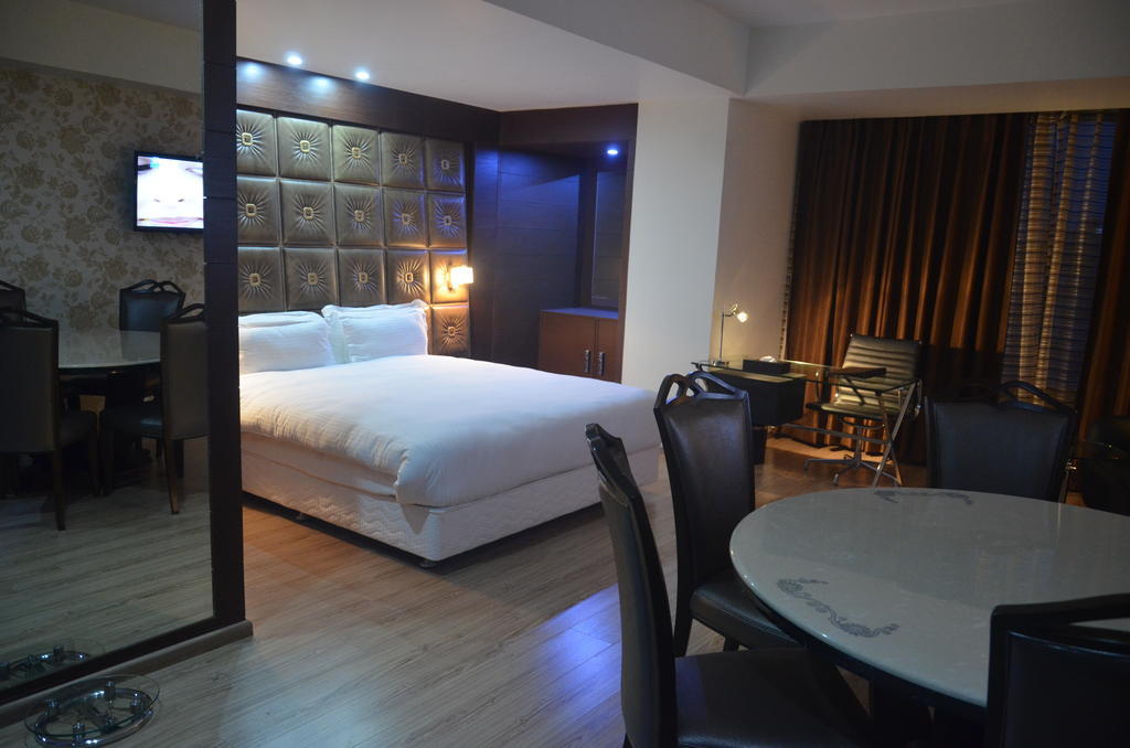 Hotel Patliputra Exotica Patna  Zimmer foto